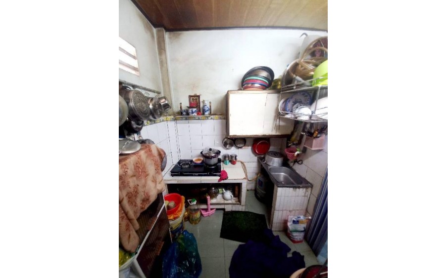 Bán nhà Nguyễn Thượng Hiền GV, 18.5m2, 1 Phòng ngủ, ngang 3.5m, Đường 2.5m giá chỉ 2.x tỷ